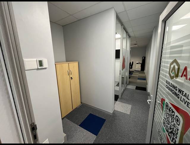 116M² OFFICE TO LET IN CENTURY CITY